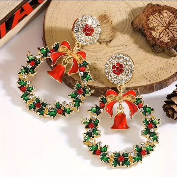 Festive Christmas Wreath Earrings with Red Bell & Bow Holiday Statement Jewelry - Picture 2 of 7